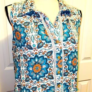 B1G1 Democracy Sleeveless Blouse